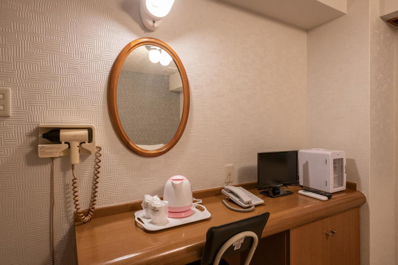 Kawasaki Station Inn Екстериор снимка